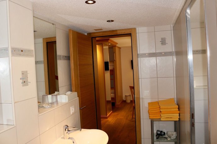 Imagen de la habitación del Hotel Mountain Paradise, Zermatt . Foto 3