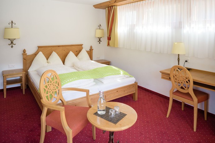 Imagen de la habitación del Hotel Mountain Paradise, Zermatt . Foto 7