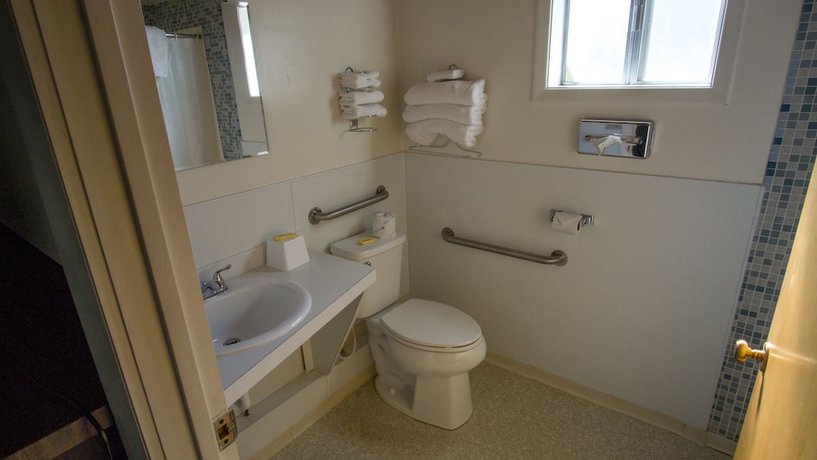 Imagen de la habitación del Hotel Mountain Pine Motel. Foto 8