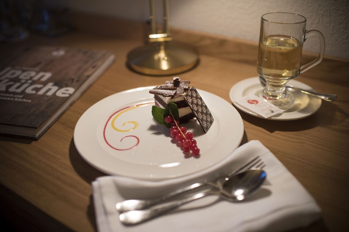 Imagen de la habitación del Hotel Mountain Plaza. Foto 13