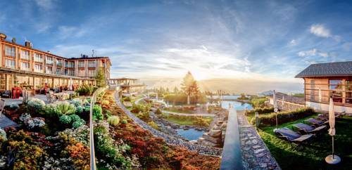 Imagen de la habitación del Hotel Mountain Resort Feuerberg. Foto 2