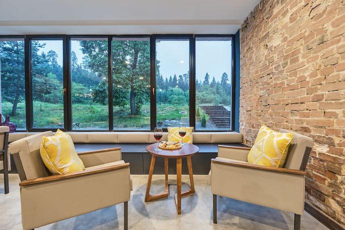 Imagen del bar/restaurante del Hotel Mountain Resort Gantiadi. Foto 5