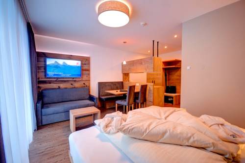 Imagen de la habitación del Hotel Mountain Resort M&m. Foto 10