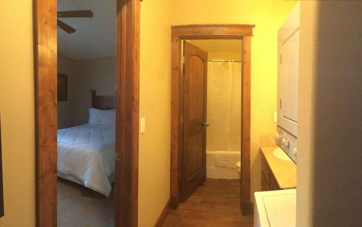 Imagen de la habitación del Hotel Mountain Ridge. Foto 19