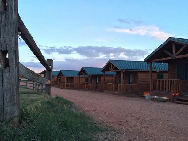 Imagen general del Hotel Mountain Ridge, Watford City. Foto 1