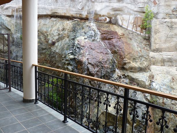 Imagen de la habitación del Hotel Mountain Rose Garden. Foto 4