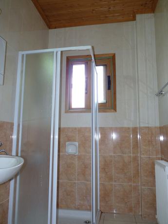 Imagen de la habitación del Hotel Mountain Rose Garden. Foto 10