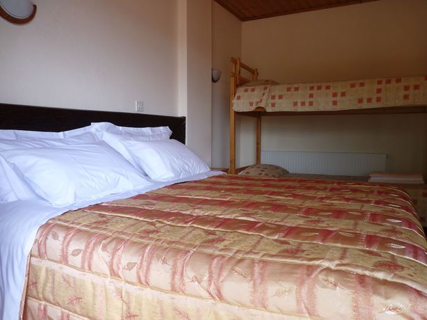 Imagen de la habitación del Hotel Mountain Rose Garden. Foto 13