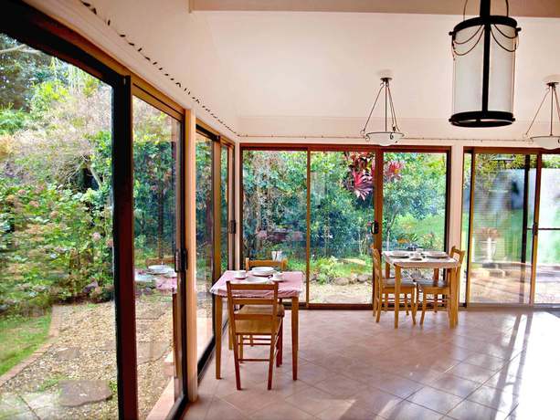 Imagen del bar/restaurante del Hotel Mountain Sanctuary B&B. Foto 3