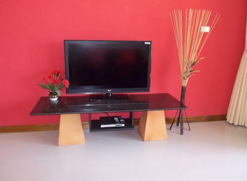Imagen general del Hotel Mountain Sea View Luxury Apartments. Foto 1