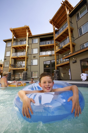 Imagen de la piscina del Hotel Mountain Spirit Resort and Spa. Foto 7