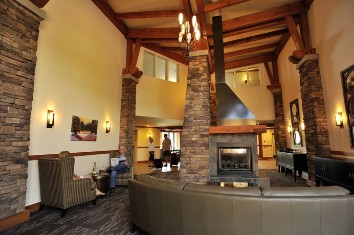Imagen de los interiores del Hotel Mountain Spirit Resort and Spa. Foto 5