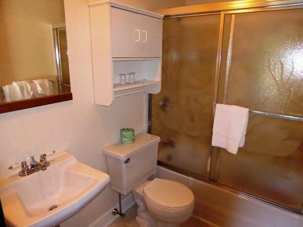 Imagen de la habitación del Hotel Mountain Sports Inn. Foto 17