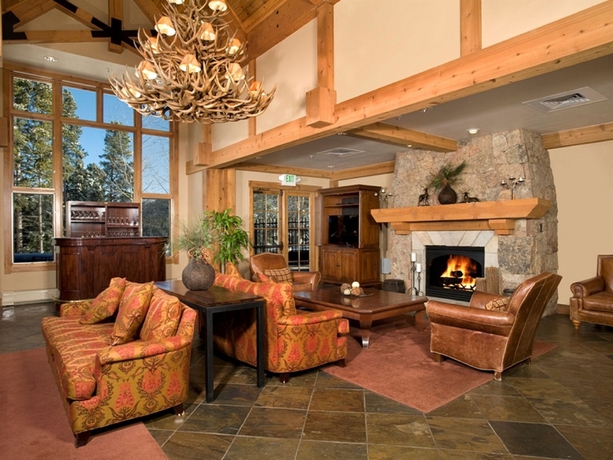 Imagen de los interiores del Hotel Mountain Thunder Lodge. Foto 8