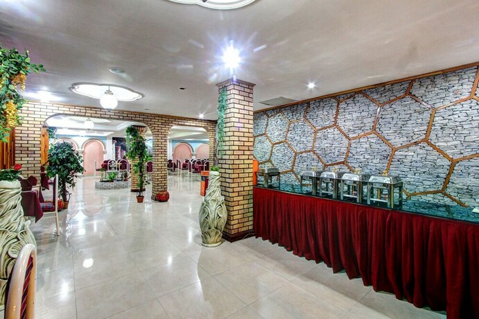 Imagen del bar/restaurante del Hotel Mountain Top. Foto 18