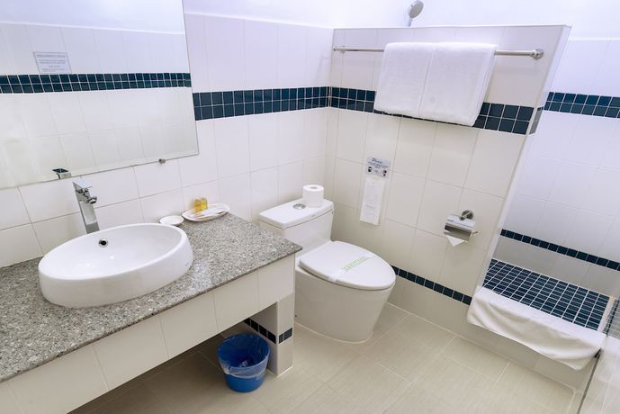 Imagen de la habitación del Hotel Mountain Top, Kinpun. Foto 12