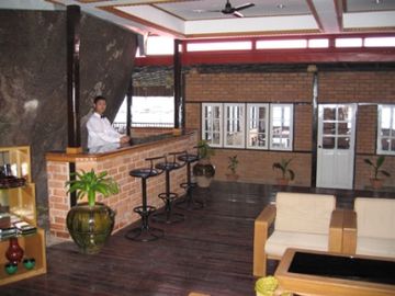 Imagen del bar/restaurante del Hotel Mountain Top, Kyaikto. Foto 2