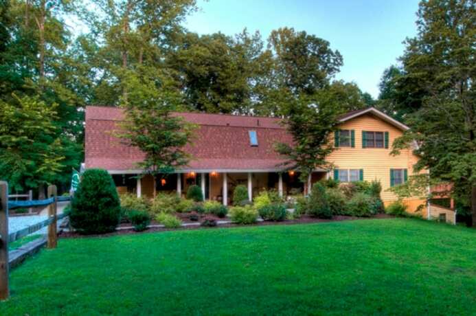 Imagen general del Hotel Mountain Top Lodge, Dahlonega. Foto 4
