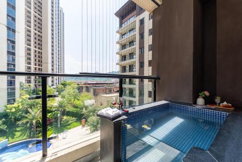 Imagen general del Hotel Mountain Tree Huizhou Longmen. Foto 2