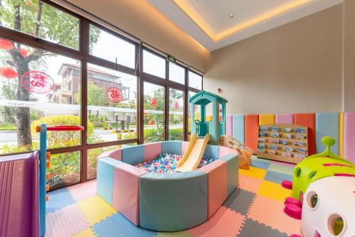 Imagen general del Hotel Mountain Tree Huizhou Longmen. Foto 14