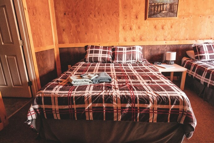 Imagen general del Hotel Mountain View Cabins, Golden. Foto 8
