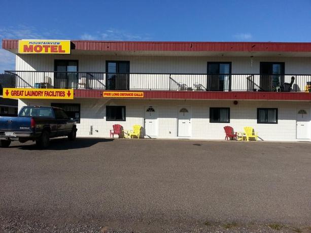 Imagen general del Hotel Mountain View Motel, SMITHERS . Foto 1