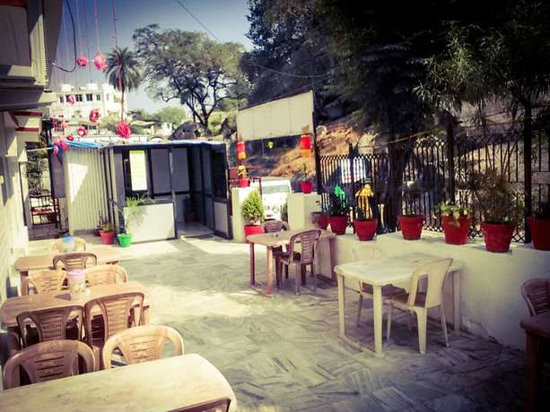 Imagen del bar/restaurante del Hotel Mountain View Mount Abu. Foto 6