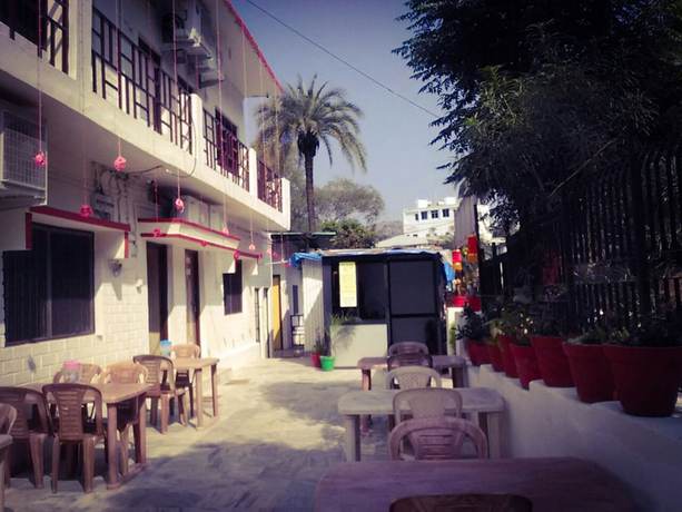 Imagen del bar/restaurante del Hotel Mountain View Mount Abu. Foto 7