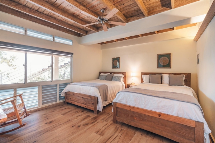 Imagen de la habitación del Hotel Mountain Views 11br 20 People Jarabacoa. Foto 4