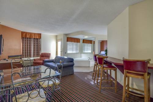 Imagen de la habitación del Hotel Mountain Vista Inn and Suites. Foto 11