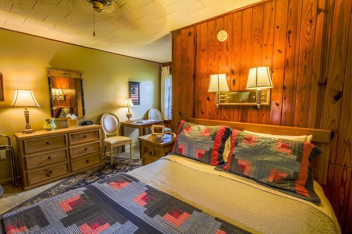 Imagen de la habitación del Hotel Mountainaire Inn and Log Cabins. Foto 18