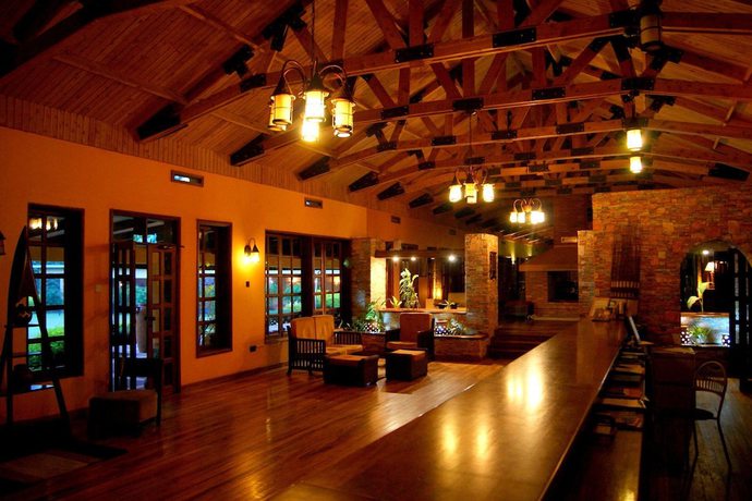 Imagen de los interiores del Hotel Mountains of the Moon. Foto 15
