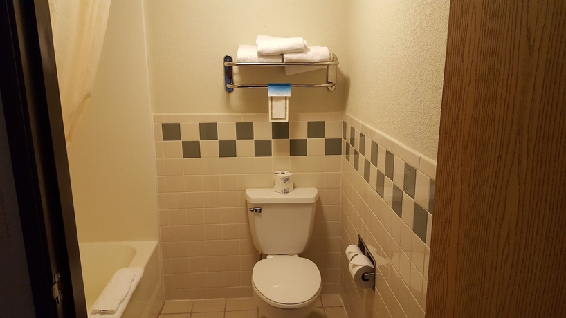 Imagen de la habitación del Hotel Mountainview Lodge and Suites. Foto 3