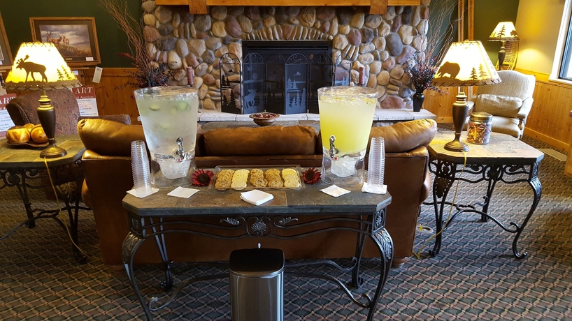 Imagen de los interiores del Hotel Mountainview Lodge and Suites. Foto 17