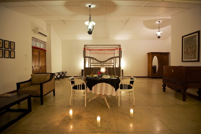 Imagen de la habitación del Hotel Mountbatten Bungalow. Foto 12