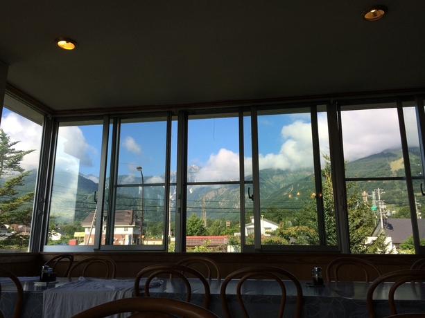 Imagen del bar/restaurante del Hotel Mountside Jodel. Foto 5