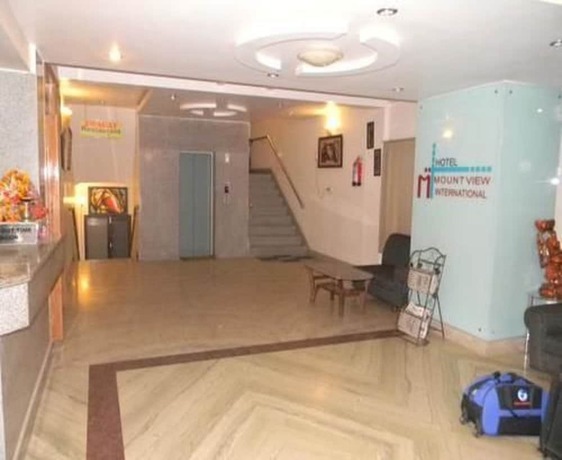 Imagen de los interiores del Hotel Mountview International. Foto 16
