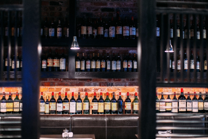 Imagen del bar/restaurante del Hotel Mour. Foto 5