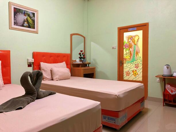 Imagen de la habitación del Hotel Mourakot Resort. Foto 13