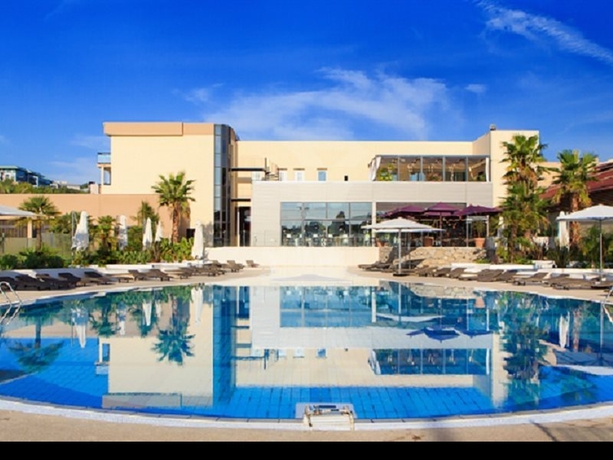 Imagen general del Hotel Mouratoglou and Resort. Foto 4