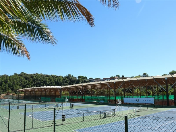 Imagen general del Hotel Mouratoglou and Resort. Foto 7