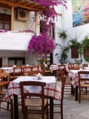 Imagen general del Hotel Mouria. Foto 3