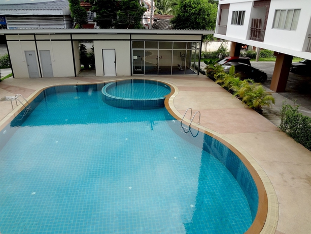 Imagen de la piscina del Hotel Mouroom. Foto 16