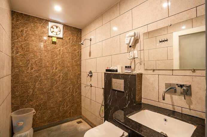 Imagen general del Hotel Moustache Rishikesh Riverside Resort. Foto 16