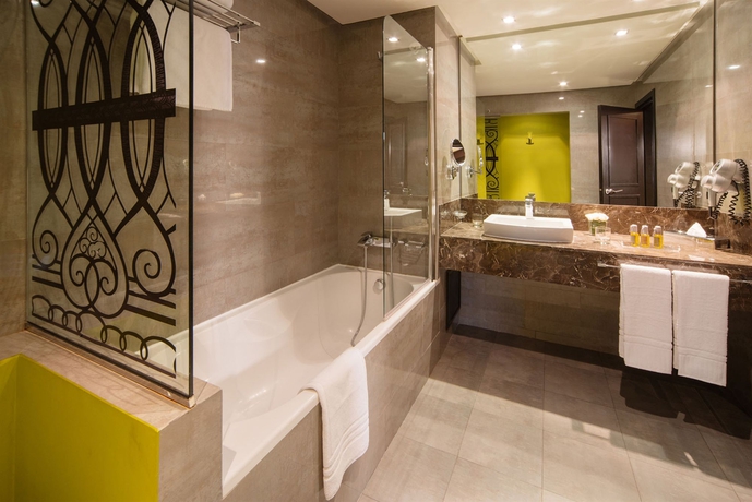 Imagen de la habitación del Hotel Movenpick Casablanca. Foto 3