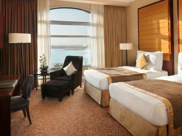 Imagen de la habitación del Hotel Movenpick Hotel And Resort Yanbu. Foto 5