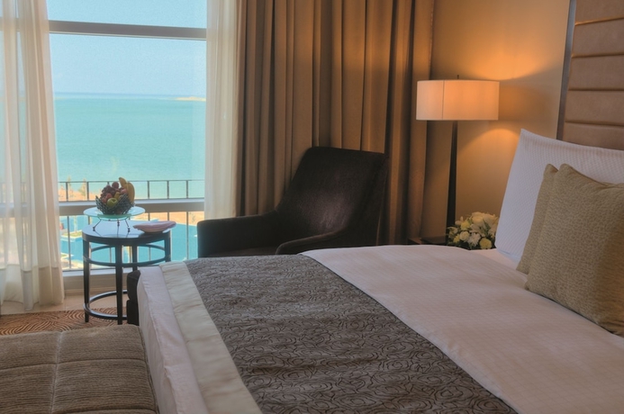 Imagen de la habitación del Hotel Movenpick Hotel And Resort Yanbu. Foto 6