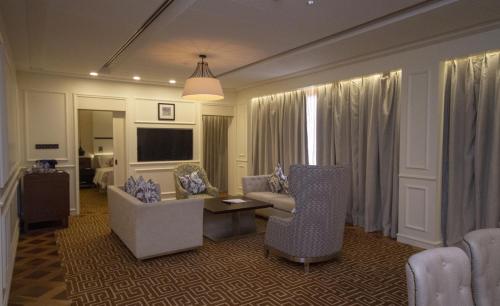 Imagen de la habitación del Hotel Movenpick Hotel and Convention Centre KLIA. Foto 19