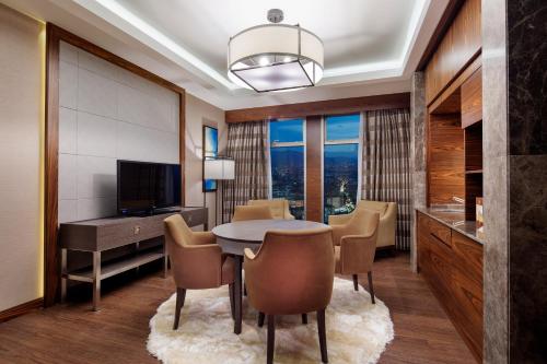 Imagen de la habitación del Hotel Movenpick Malatya. Foto 20