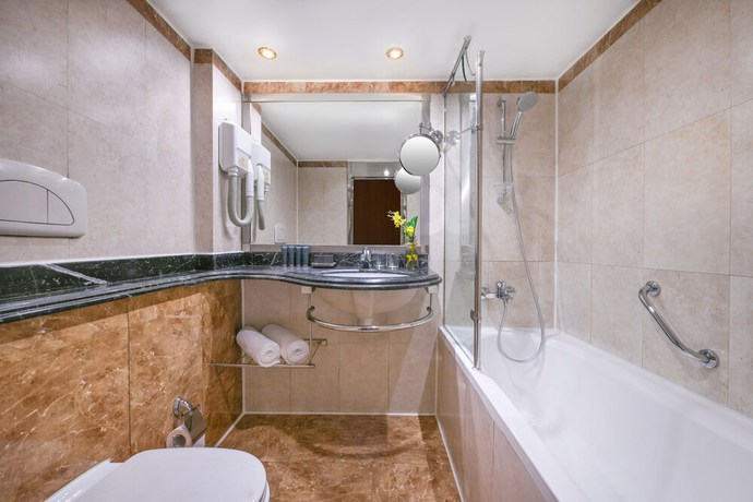 Imagen de la habitación del Hotel Movenpick Ms Sunray. Thursday- Monday. Foto 4